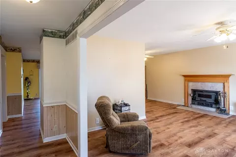 2341 Shrine Rd, Springfield, OH 45502 photo 7