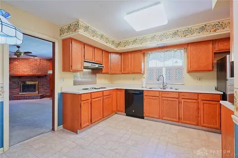213 Southbrook Dr, Centerville, OH 45459 photo 7