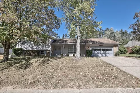 1215 Westbrook Rd, Dayton, OH 45415