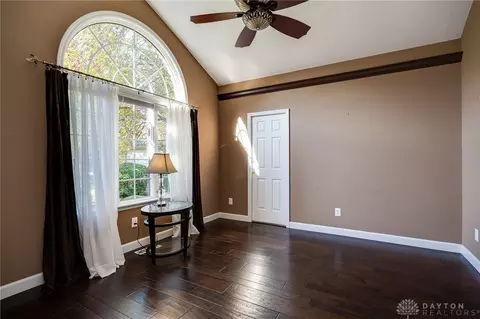 854 Deer Run Rd, Dayton, OH 45459 photo 9