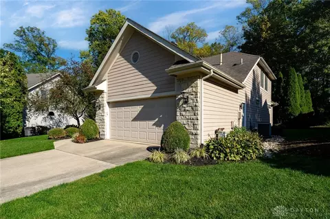 854 Deer Run Rd, Dayton, OH 45459 photo 4