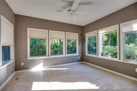 854 Deer Run Rd, Dayton, OH 45459 photo 42
