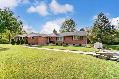 5055 Pinecrest Dr, Morrow, OH 45152 photo 3