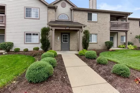 8517 Breezewood Ct #205, West Chester, OH 45069