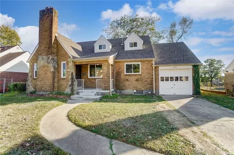 1236 Brentwood Dr, Dayton, OH 45406
