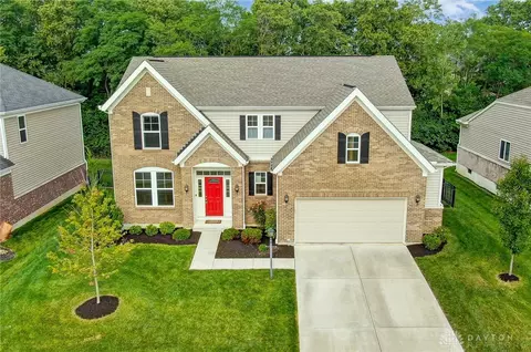 95 Willow Grove Dr, Springboro, OH 45066