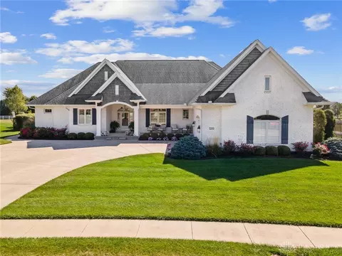 659 Sedgwick, Troy, OH 45373