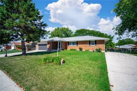 1849 E David Rd, Dayton, OH 45440 photo 2