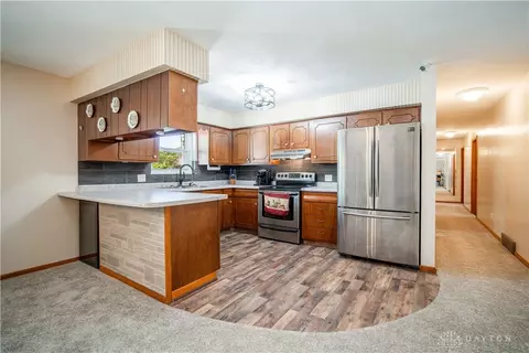 1849 E David Rd, Dayton, OH 45440 photo 10