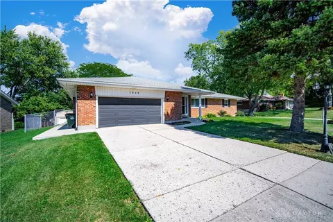 1849 E David Rd, Dayton, OH 45440 photo 3