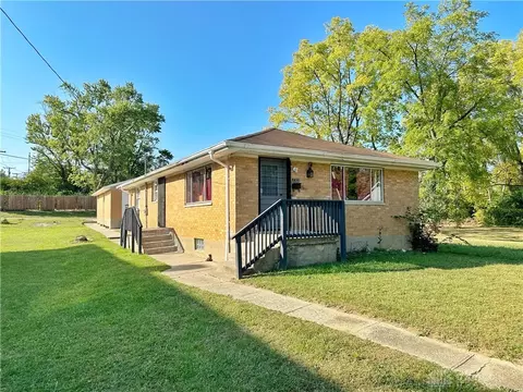 2320 Grandview Ave, Dayton, OH 45417