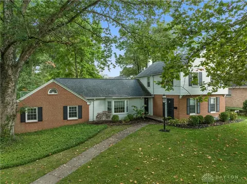 3730 Pleasant St, Cincinnati, OH 45227