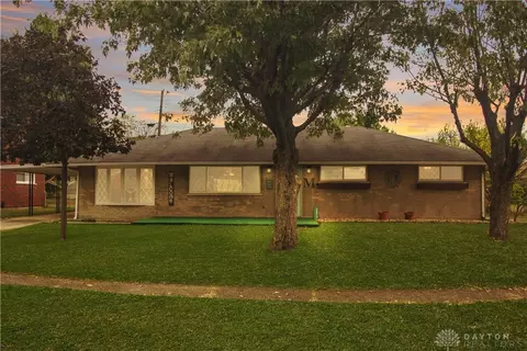 5074 Mays Ave, Moraine, OH 45439