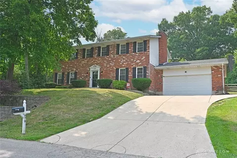679 S C St, Hamilton, OH 45013 photo 2