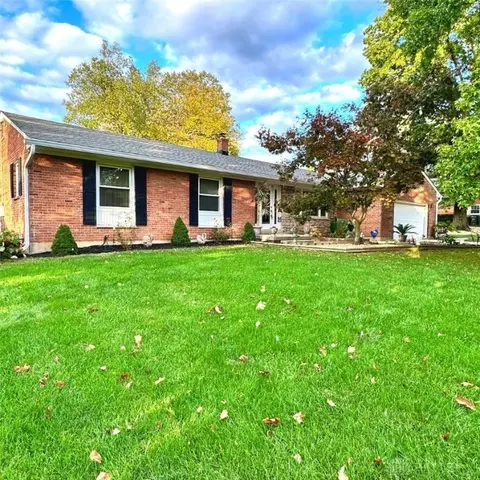 6678 Stonyrill Ln, Franklin, OH 45005