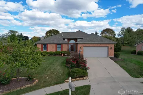 9652 Colchester Ct, Centerville, OH 45458
