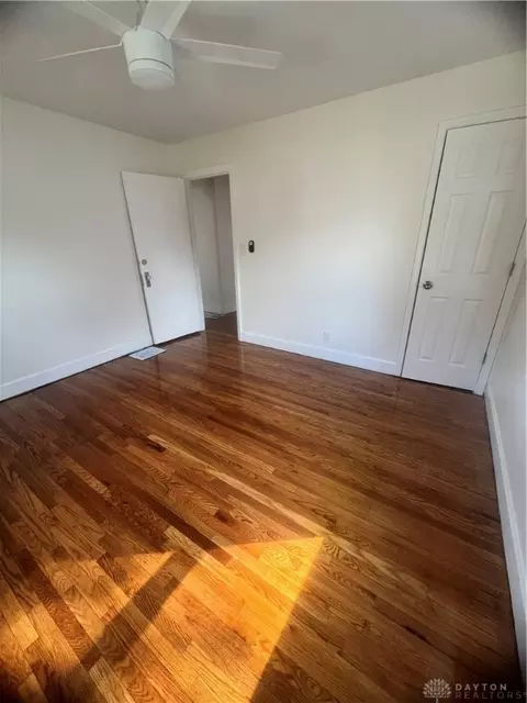 1758 Ashbrook Dr, Cincinnati, OH 45238 photo 13