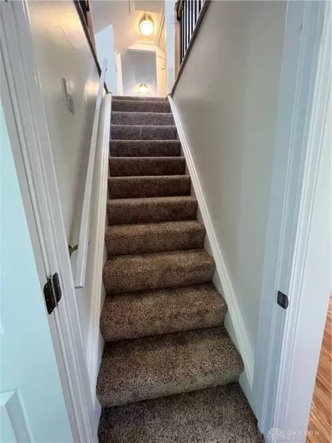 1758 Ashbrook Dr, Cincinnati, OH 45238 photo 19