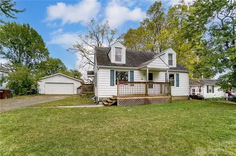 624 W Funderburg Rd, Fairborn, OH 45324