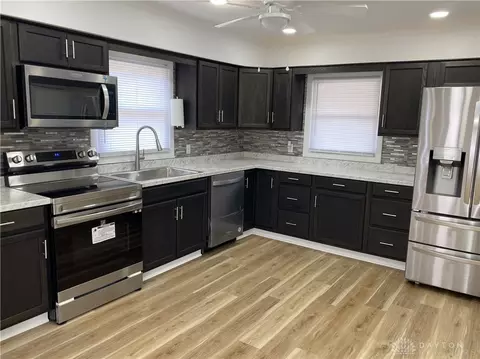 6420 Rip Rap Rd, Dayton, OH 45424