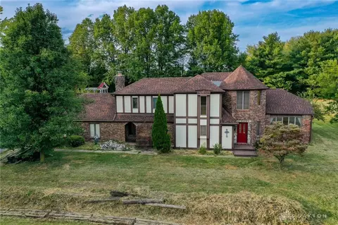 2868 Harlan Rd, Waynesville, OH 45068