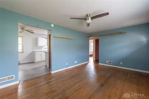 2361 E Galbraith Rd, Cincinnati, OH 45237 photo 4