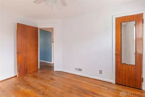 2361 E Galbraith Rd, Cincinnati, OH 45237 photo 13