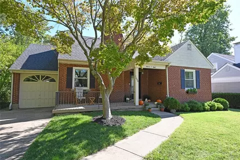 1608 Clio Ave, Cincinnati, OH 45230 photo 2