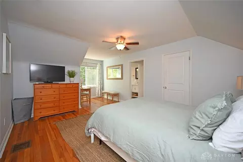 1608 Clio Ave, Cincinnati, OH 45230 photo 24