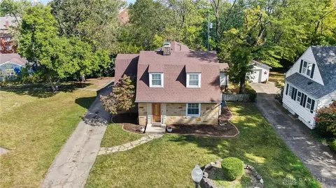 1678 Cory Dr, Dayton, OH 45406