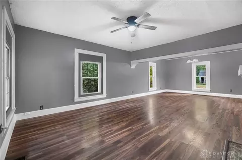 821 W Mulberry St, Springfield, OH 45506 photo 4