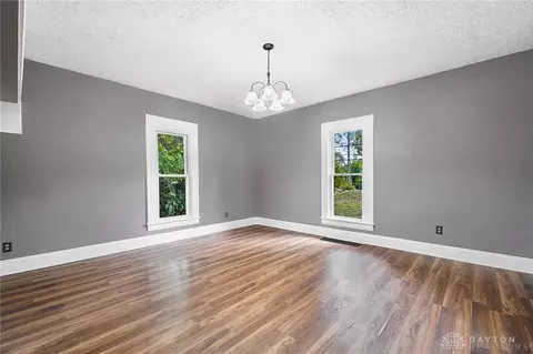821 W Mulberry St, Springfield, OH 45506 photo 8