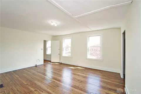 106 E University Ave, Cincinnati, OH 45219 photo 33