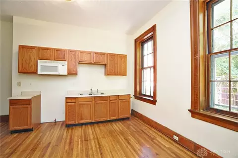 106 E University Ave, Cincinnati, OH 45219 photo 14