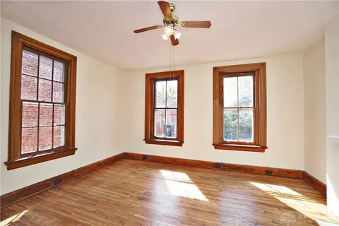 106 E University Ave, Cincinnati, OH 45219 photo 19