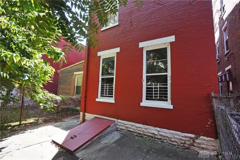 106 E University Ave, Cincinnati, OH 45219 photo 34