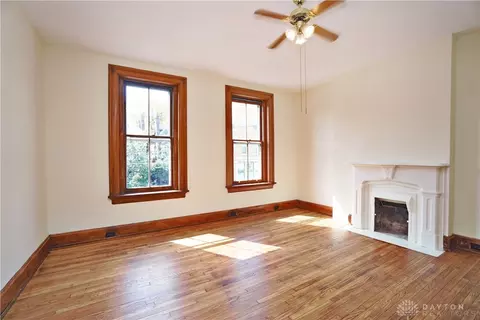 106 E University Ave, Cincinnati, OH 45219 photo 23