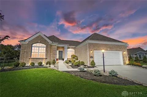 9347 Buckboard Rd, Dayton, OH 45458