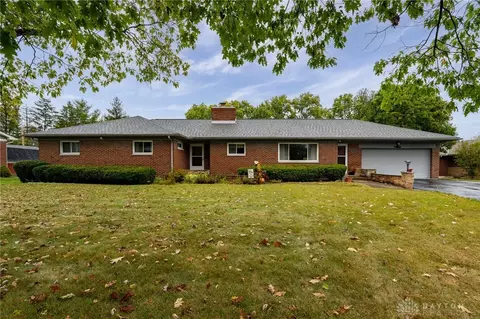 3817 Reinwood Dr, Dayton, OH 45414