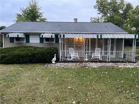 1704 S Gettysburg Ave, Dayton, OH 45417
