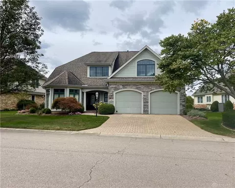 181 Wynstone Ct, Xenia, OH 45385
