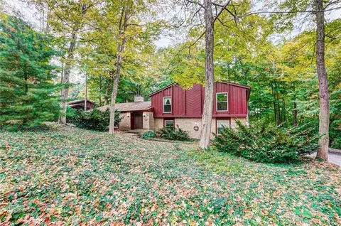 250 Honey Jane Dr, Dayton, OH 45434