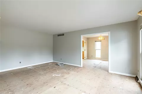 5319 Chatelaine Ct, Cincinnati, OH 45247 photo 5