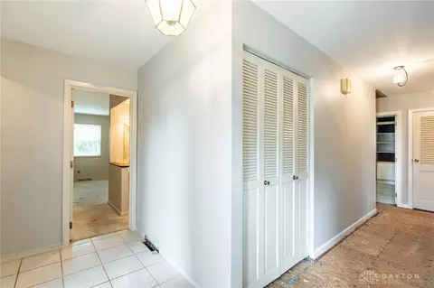5319 Chatelaine Ct, Cincinnati, OH 45247 photo 4