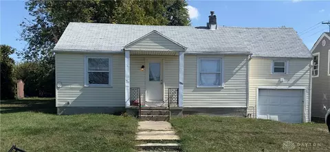 1884 Burrowes Blvd, Fairborn, OH 45324