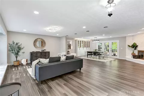 1155 Agate Trl, Dayton, OH 45459