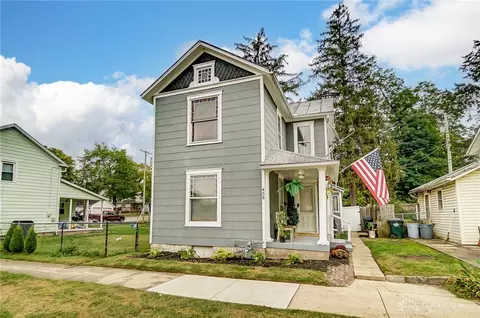 408 S 2nd St, Miamisburg, OH 45342