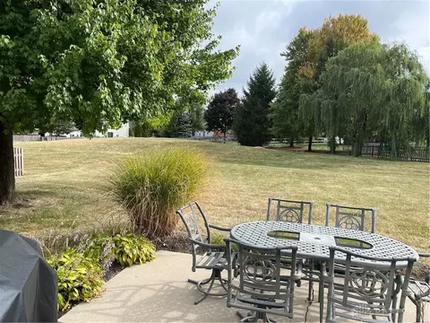 70 Blose Ct, Springboro, OH 45066 photo 4