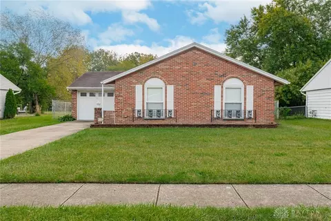 34 Patti Dr, Franklin, OH 45005