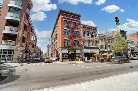 4 W 14th St #202, Cincinnati, OH 45202